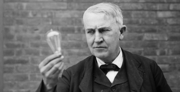thomas-edison-vs-nikola-tesla-war-of-currents-