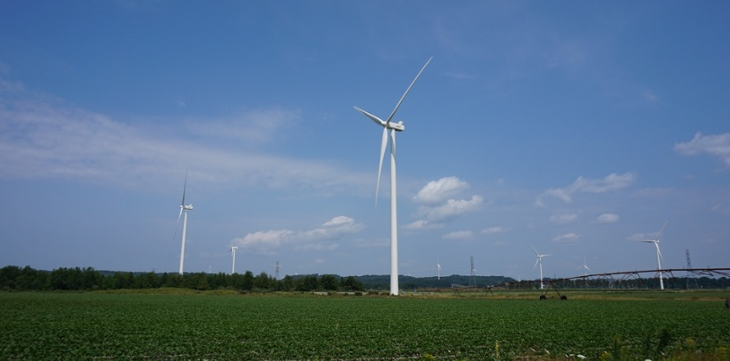 wind-turbines-michigan-drew-buikema-730